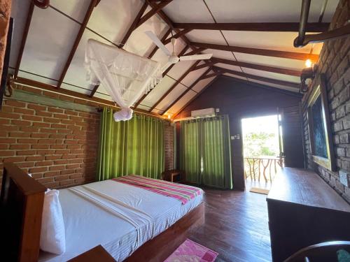 Chalet room in Sungreen Cottage Sigiriya