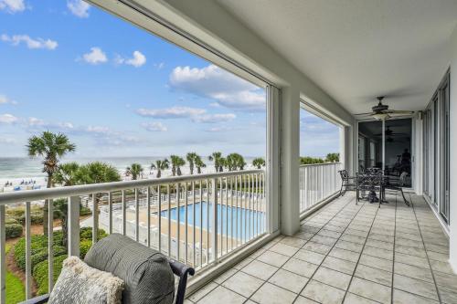 Oceania 204- by Holiday Isle Properties near Shrimp Basket