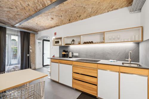 Madflats Hotel-Apartments S-Bahn Friedenau - image 11