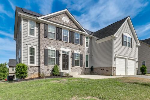 Spacious Accokeek Home Near MGM, Alexandria and DC! in Accokeek, USA