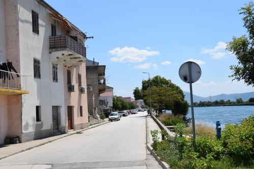 Viesnīcas āriene, Nonna Kate in Desne