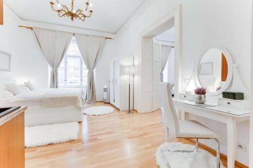 Wenceslas Square Royal Apartments