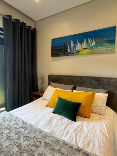 Low Tide in La- Mercy