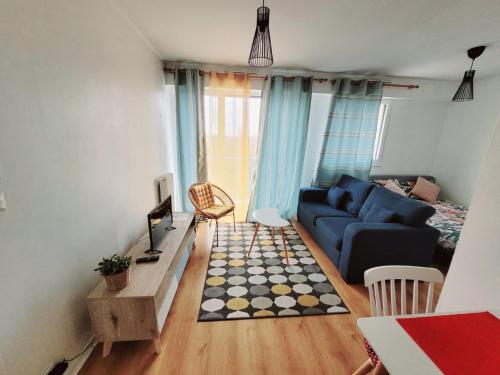 Charmant Studio avec Vue sur l'Orge, Proche RER et Aeroport d'Orly in Savigny Sur Orge