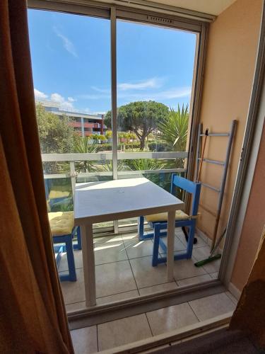 Studio 2 personnes, à 600 m de la mer - Location saisonnière - Bormes-les-Mimosas