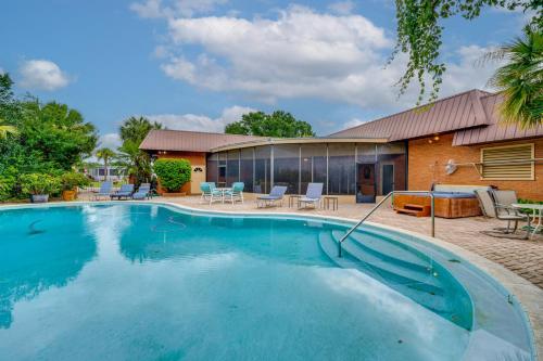 Spacious Haines City Retreat with Private Pool! in Haines City, USA