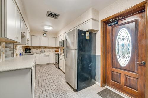 Spacious Haines City Retreat with Private Pool! in Haines City, USA