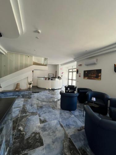 TC HOTEL 3