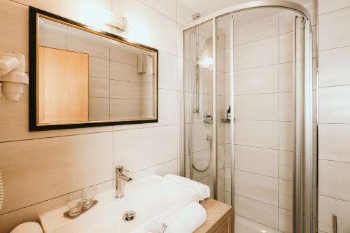Hotel Steffner-Wallner Room Type - Deluxe Double Room