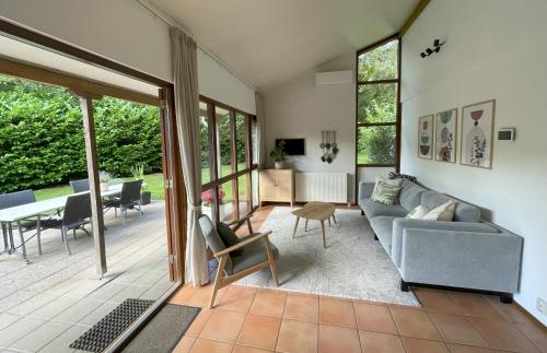 บริการและสิ่งอำนวยความสะดวก, Boshuis Zeegse in ซีกซ์