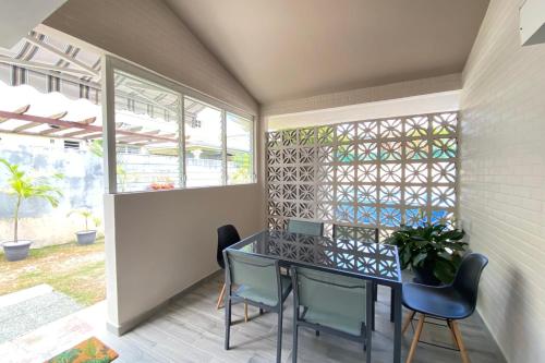 972M Beautiful air-conditioned villa with garden in เลอการ์เบ