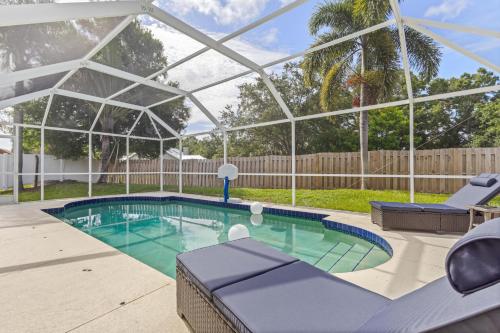 Sunny Days-family Friendly Private Heated Pool in Sarasota, USA