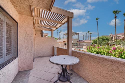 Lake Havasu Condo with Balcony and Patio and Pool Access! - image 3
