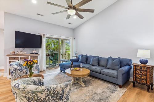 1740 Bluff Villa 1740 Bluff Villa