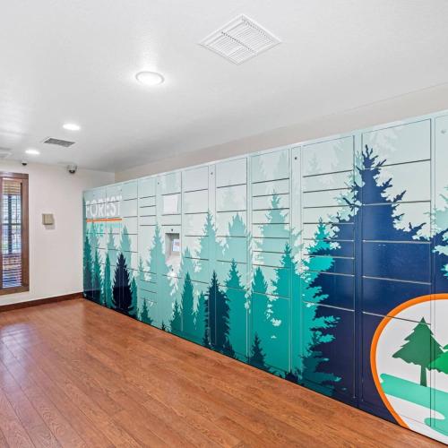 Long Term Stays Allowed Pet Friendly & Pool Long Term Stays Allowed Pet Friendly & Pool