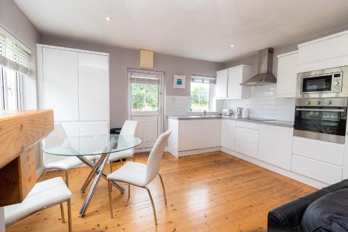 Iekārtas, Brittas Bay Holiday Park No 18 by Trident Holiday Homes in Brittas Bay