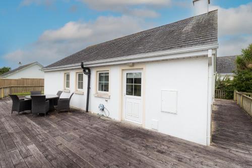 Brittas Bay Holiday Park No 18 by Trident Holiday Homes in Brittas Bay