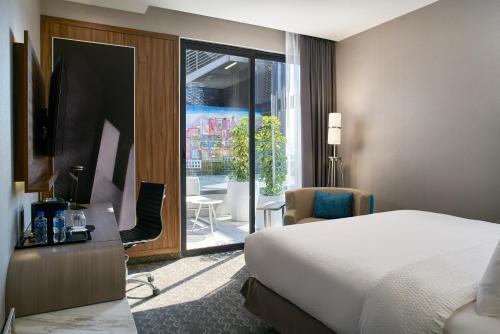 Courtyard by Marriott Mexico City Toreo, Mexico (photo 2)