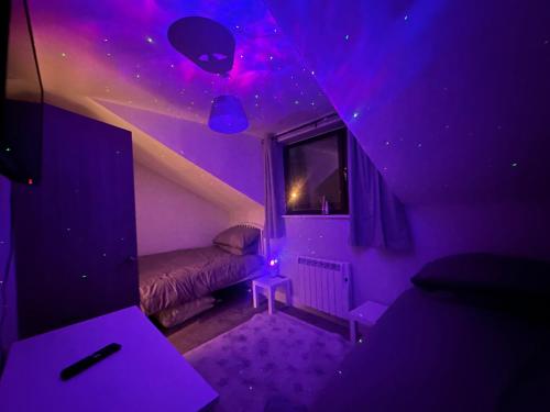 Modern 2 Bedroom House Spacious Large Garden Modern 2 Bedroom House Spacious Large Garden