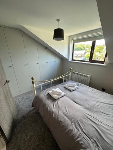 Modern 2 Bedroom House Spacious Large Garden Modern 2 Bedroom House Spacious Large Garden