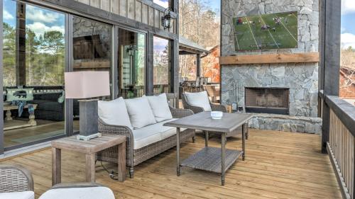 Luxury Lodge on the Toccoa - image 3
