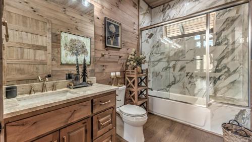 Luxury Lodge on the Toccoa - image 10