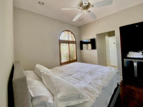 Oceanfront Gated villa