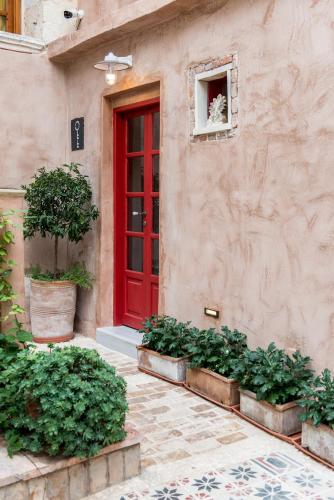 Hotel Off in Chania