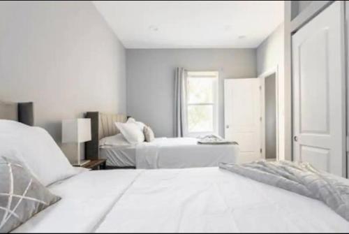 City Escape 20 min to Times Square in Fairview, USA