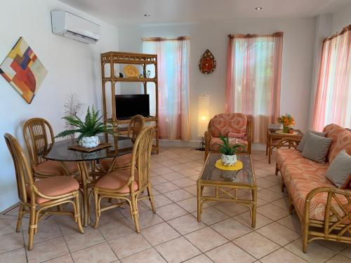 Jolly Holiday Apartment 1 B in Saint Mary