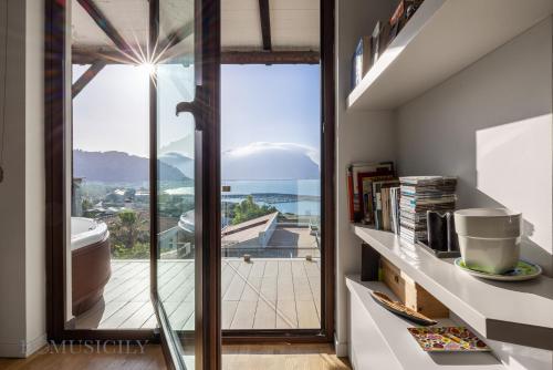 Villa Maurino by DomuSicily 2
