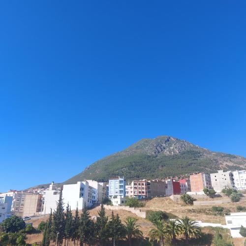 주변 환경, Stylish Home, Mountain View, Netflix, Wifi in 엘 하파
