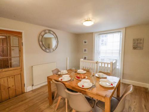 Foresters House - image 10