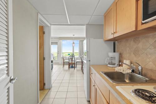 Waikiki Oceanfront Inn