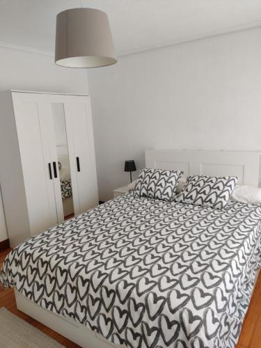 Juan Vella Juan Vella