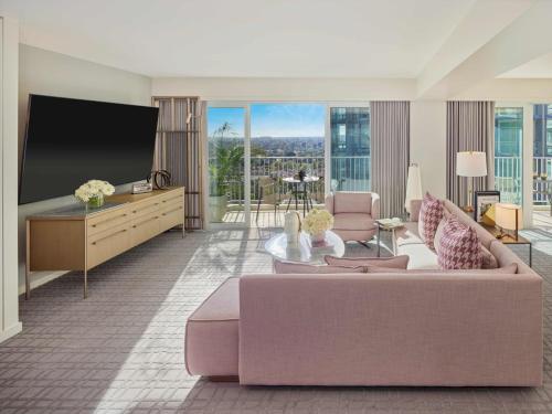 576243225 Fairmont Century Plaza Los Angeles