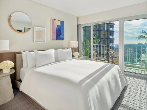 576243249 Fairmont Century Plaza Los Angeles