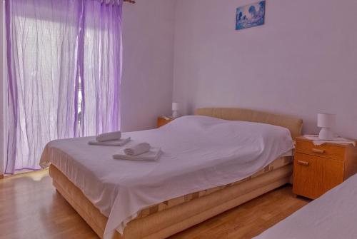 Apartments by the sea Zuronja, Peljesac - 10137 in 布達加維斯
