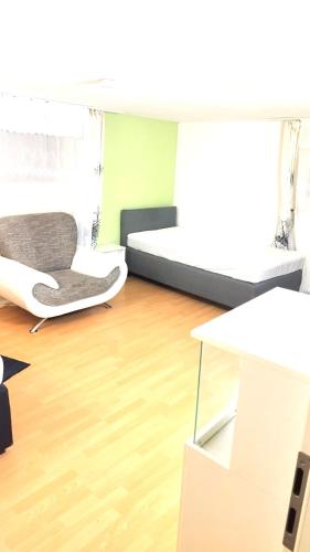 Ferienwohnung in Friedberg für max 9 Personen im UG Ferienwohnung in Friedberg für max 9 Personen im UG