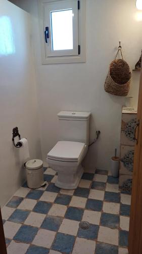 MYRTIA , Traditional Kimolos house, Kimolos (foto 9)