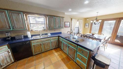 Wildwood - WiFi - Washer - Dryer - Fire Pit - Kids Playset - Fenced In Yard