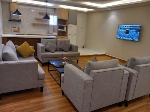 Shared lounge/TV area, Vision 1 Apartment in An Naziyah