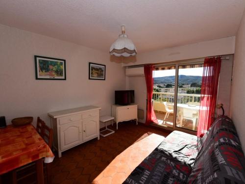 T2 climatisé proche plage avec garage, Bormes-les-Mimosas - FR-1-803-29 (T2 climatise proche plage avec garage, Bormes-les-Mimosas - FR-1-803-29) in บองเมอ เลส โมซาส