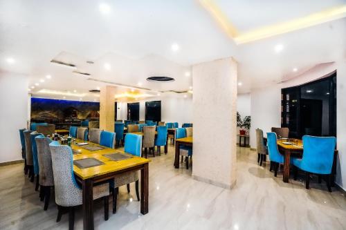 AN Resort Mashobra !! balcony view rooms !! parking !! open terrace !! playing zone !! FREE BONFIRE