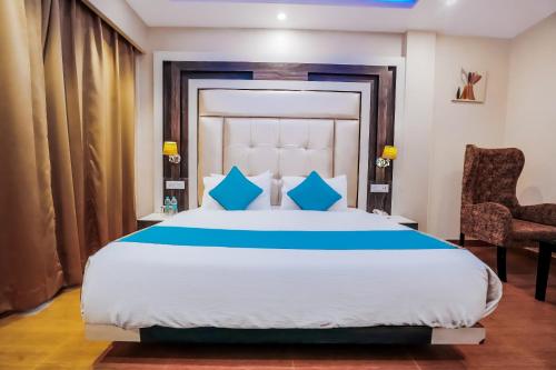 AN Resort Mashobra !! balcony view rooms !! parking !! open terrace !! playing zone !! FREE BONFIRE