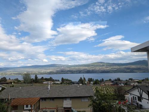 Sunnyview b&b in West Kelowna, Canada