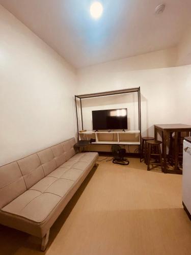 Torre DeManila TaftAvenue KingBed1bedroomBalcony 65InchesTV Rooftop Viewing LunetaPark ManilaOcean ManilaBay US Embassy, Manila (fotografie 6)