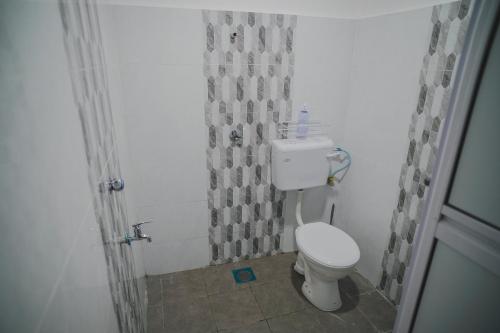 Redang Bro Roomstay 4 in Merang