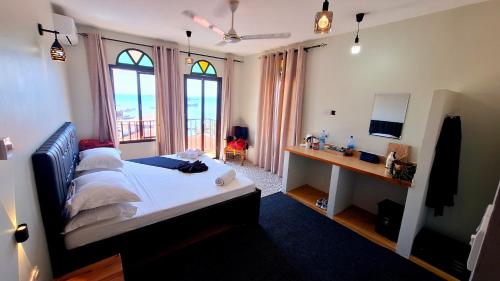 Rumaisa Hotel