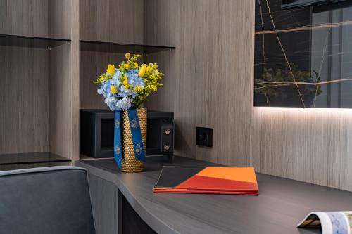 Sky Airport Hotel - Photo 1